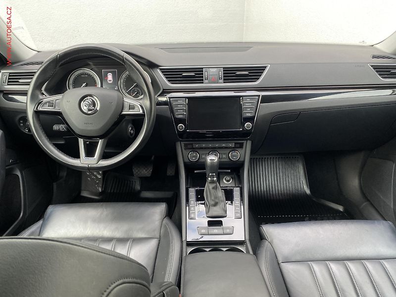Škoda Superb (2016) 2.0 TDi 4x4, ČR, Style, DSG - fotka 8 z 21