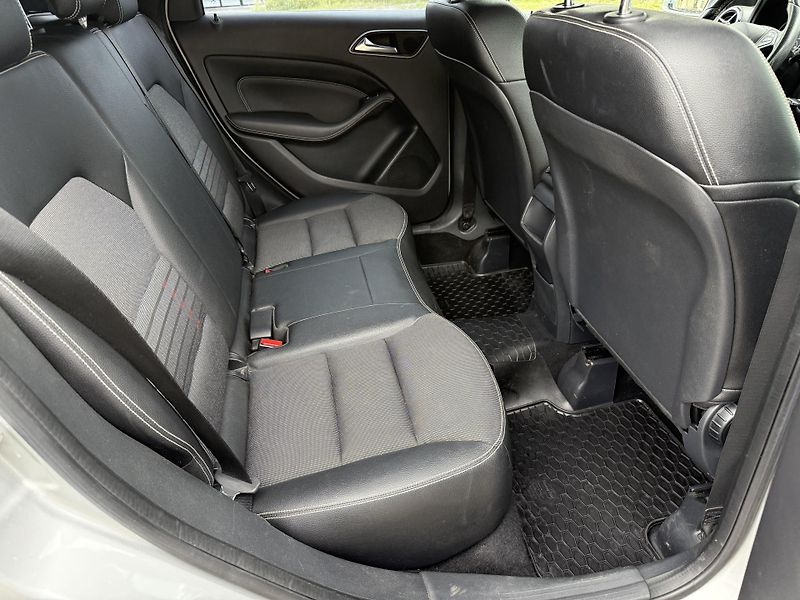 Mercedes-Benz Třídy B 2,2CDI 100kW Automat - fotka 13 z 22