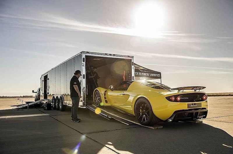 Hennessey Venom GT Spyder.
