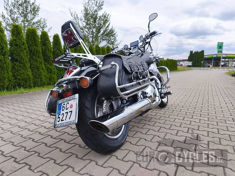 Honda VTX 1800 (2007) - fotka 6 z 12