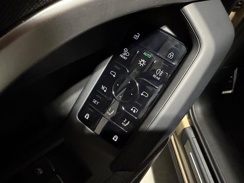 Audi Q5 (2026) TDI 150kW 4X4 S-LINE R20 3D!!! - fotka 54 z 54