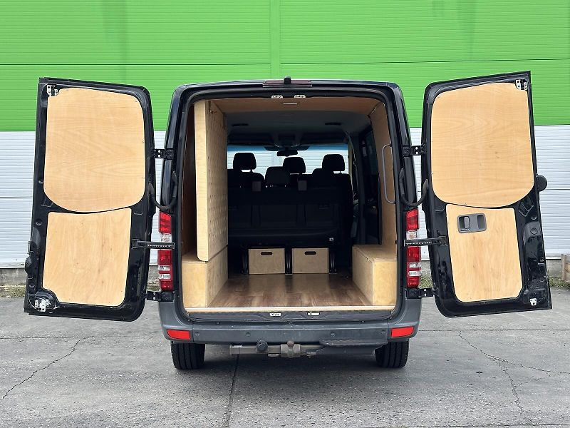 Mercedes-Benz Sprinter 319CDi 190PS AT Bi-Xenon 6-MÍS - fotka 9 z 42