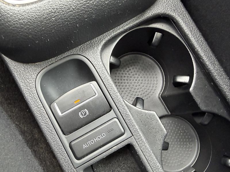 Volkswagen Tiguan 1.4 TSI *REZERVACE* - fotka 23 z 40
