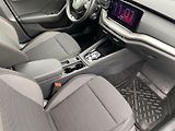 Škoda Octavia (2023) Combi 2.0 TDI DSG Ambition - náhled 8