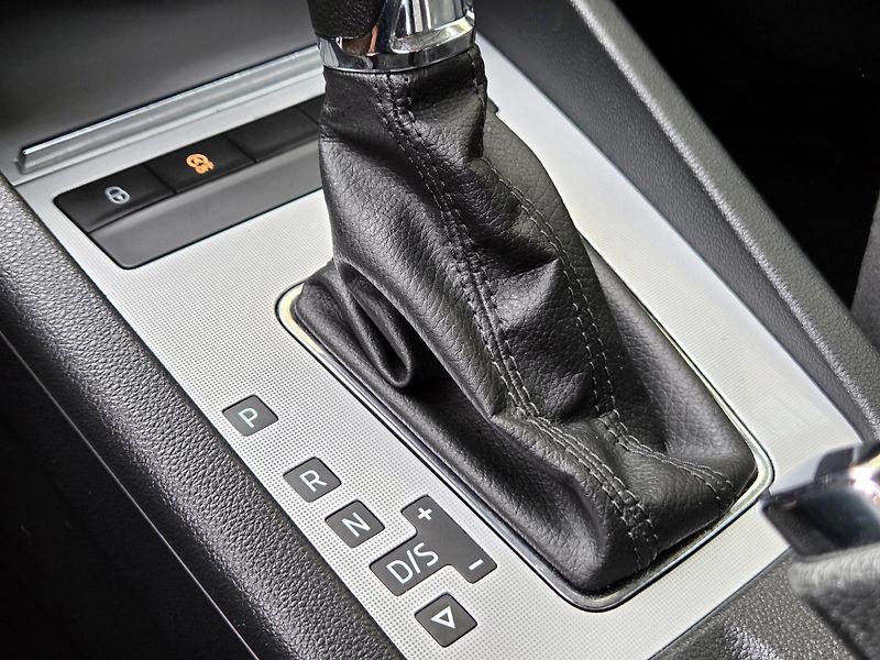 Škoda Octavia 1,2TSi DSG SERV.ŠKODA - fotka 36 z 47