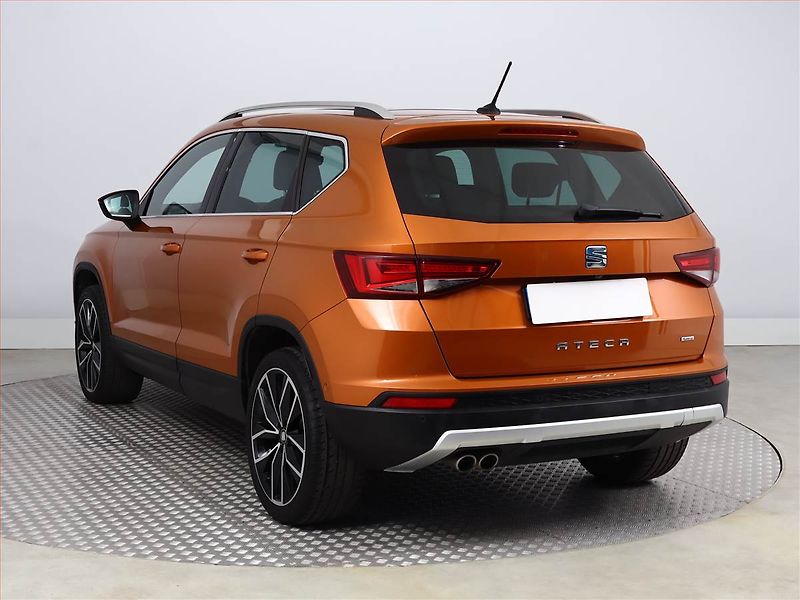 Seat Ateca (2017) Xcellence 2.0 TDI 4Drive, 4X4 - fotka 4 z 23