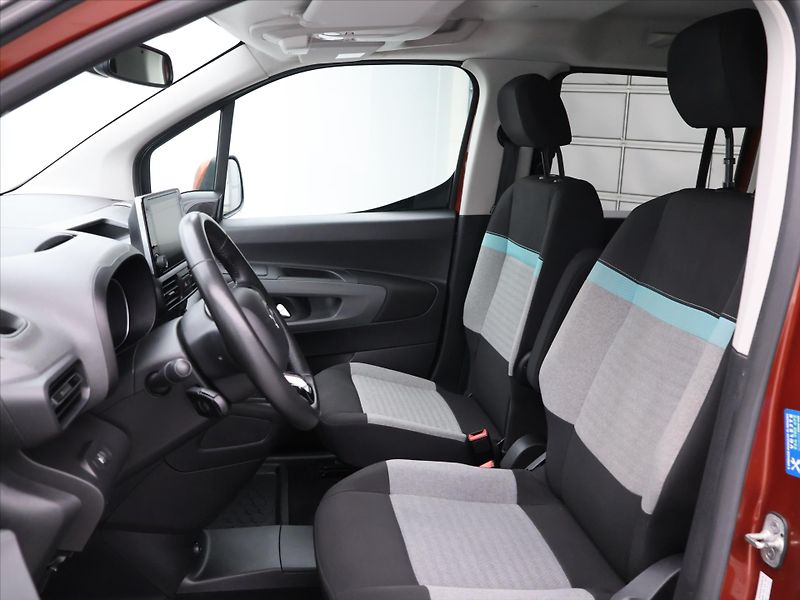Citroën Berlingo 1.5 HDi 75kW CZ Feel 1.Maj - fotka 11 z 36