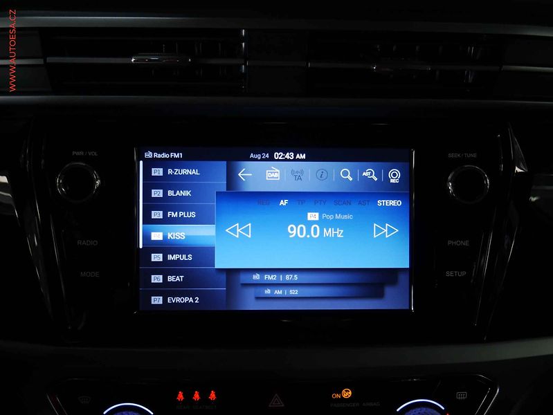 SsangYong Korando (2022) 1.6CRDi, 2.maj,ČR, servis - fotka 12 z 16