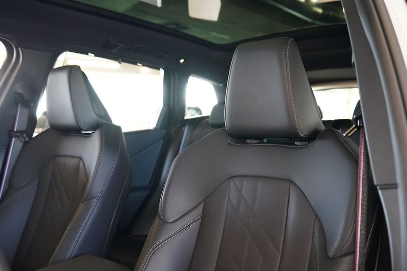 BMW X3 40d xDrive, Nezávislé, Tažné - fotka 21 z 50