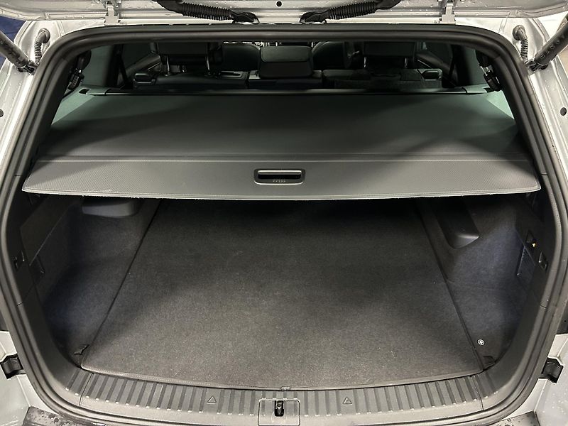 Škoda Kodiaq (2023) 2.0TDi L&K 4x4 7míst Panor 360 - fotka 51 z 52