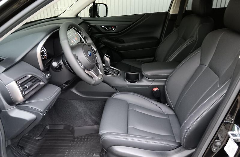 Subaru Outback (2026) 2.5i 4WD Comfort Nové - fotka 6 z 10