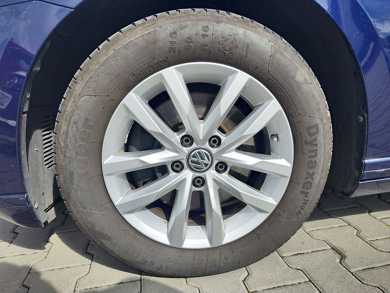 Volkswagen Passat 2.0 TDI/110kW Comfortline DSG - fotka 32 z 32