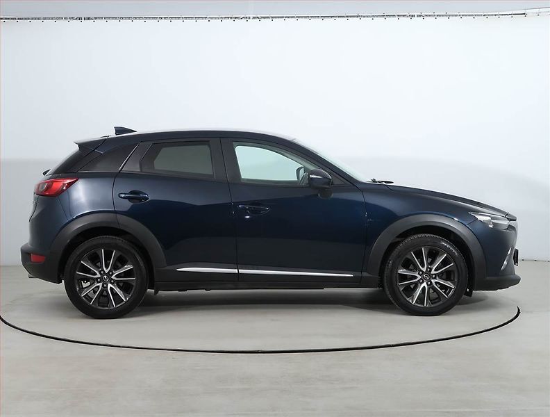 Mazda CX-3 (2015) Revolution TOP 2.0 Skyactiv-G - fotka 6 z 22