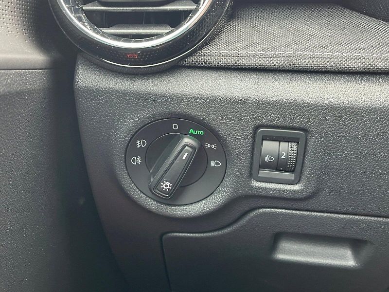 Škoda Fabia (2025) 1.0 TSI 85kW Top Selection - fotka 15 z 24