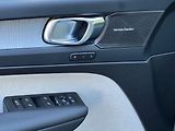 Volvo XC40 (2026) ULTRA B4, 360°, PANORAMA - náhled 8