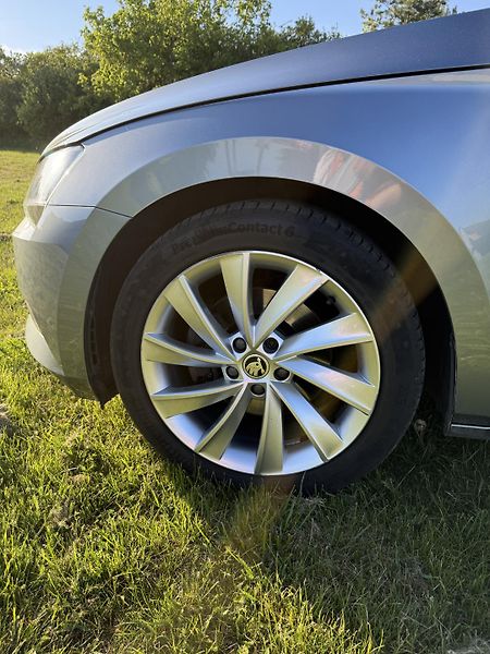 Škoda Superb (2017) - fotka 10 z 10
