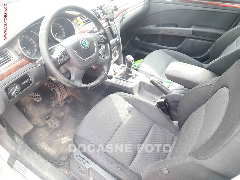 Škoda Superb (2012) 2.0 TDi 4x4, ČR, Bixen - fotka 3 z 3