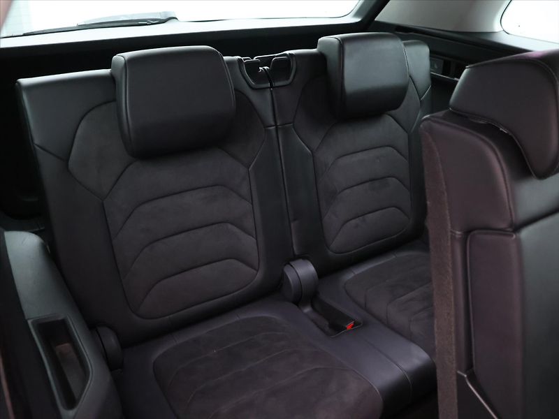 Škoda Kodiaq 2,0 TDI 140kW DSG 7míst CZ 4x4 - fotka 14 z 35