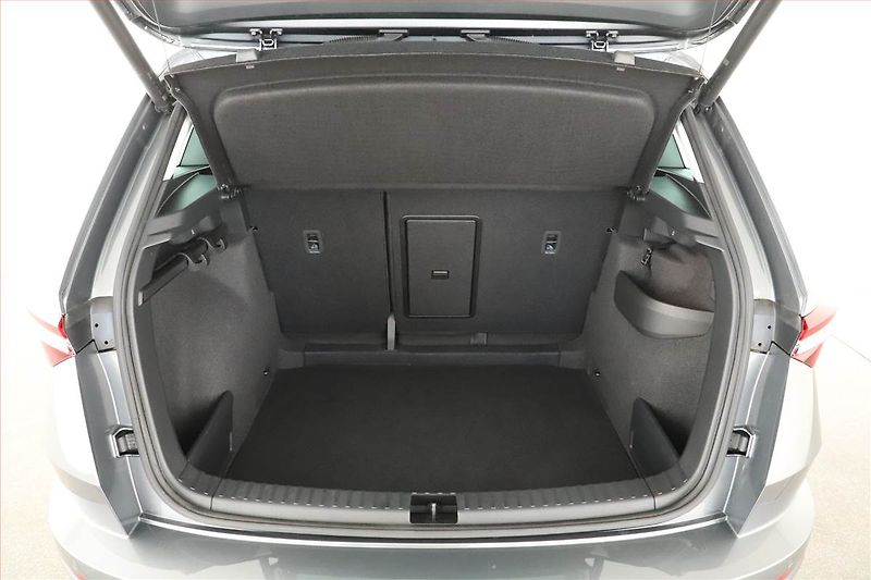 Škoda Karoq (2024) Style 2.0 TDI - fotka 10 z 15
