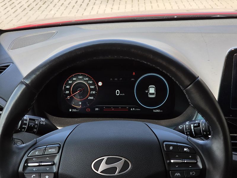 Hyundai i30 (2024) 1,5i 70kW WG STYLE - fotka 12 z 16