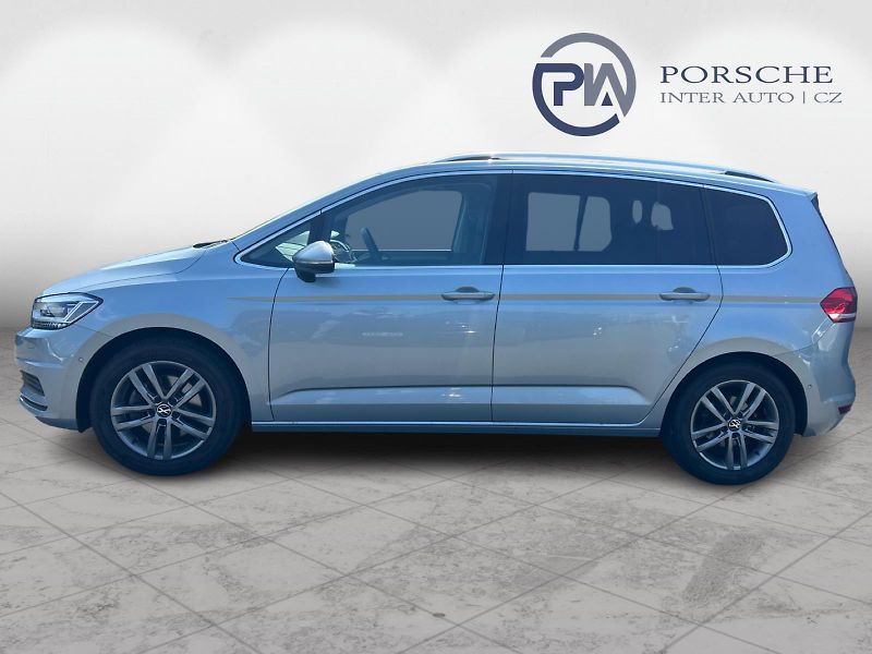 Volkswagen Touran 1.5TSi People DSG - fotka 4 z 25
