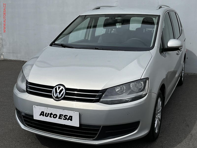 Volkswagen Sharan (2011) 2.0 TDi, Comfortline - fotka 3 z 23