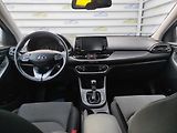 Hyundai i30 1,5T-GDi mHev,48V,AT,Fastback - náhled 19