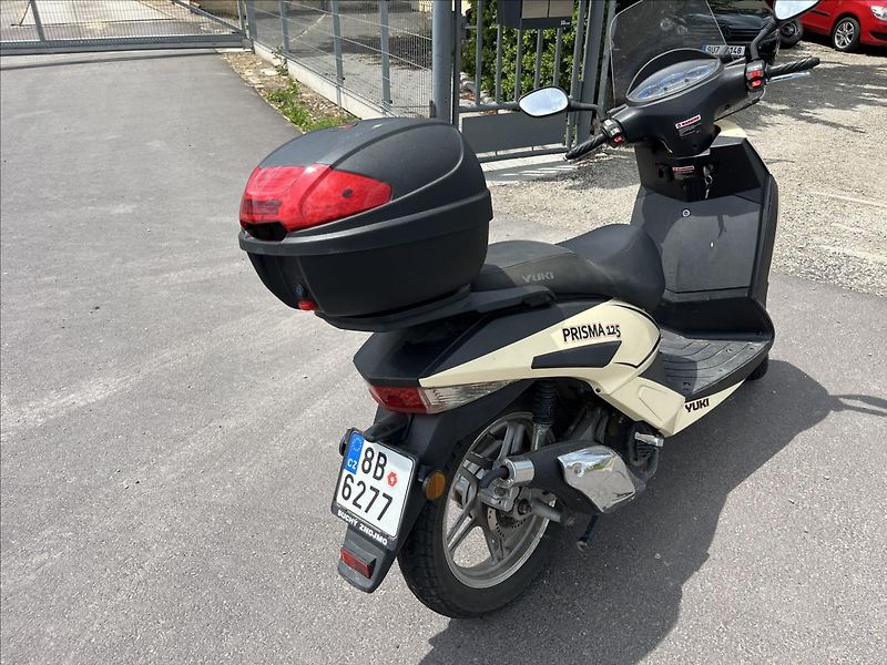 Yuki ZNEN PRISMA 125 ČR 1MAJ.   0,1 - fotka 4 z 7