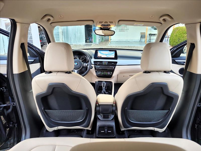BMW X1 JIŽ NENÍ K DISPOZICI - fotka 41 z 50