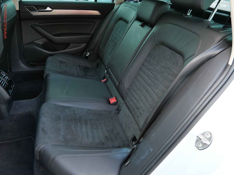 Volkswagen Passat (2018) 2.0TDi 4x4, 1.maj,ČR, DSG - fotka 10 z 23
