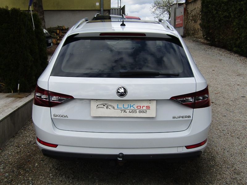 Škoda Superb (2016) 1.6 TDI 88kW - fotka 12 z 38