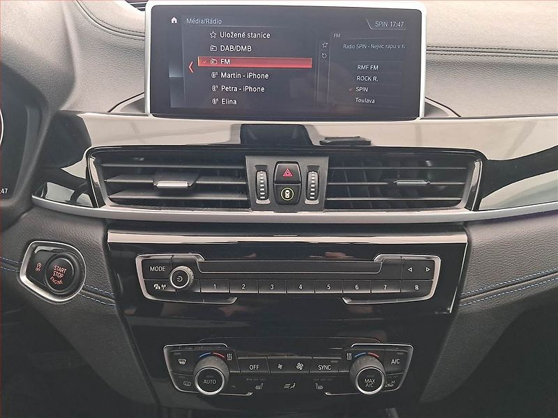 BMW X2 (2020) M Sport xDrive20d - fotka 12 z 18