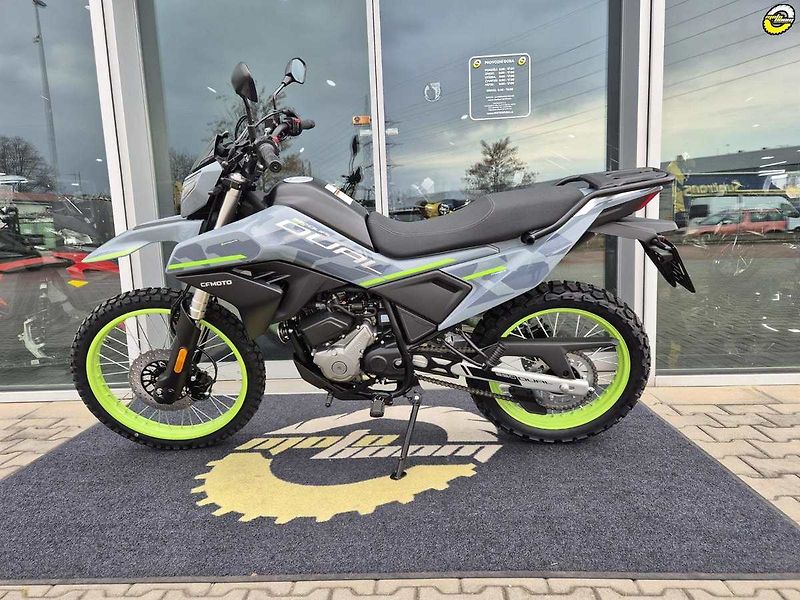 CFMOTO (2026) 250 Dual Sport - fotka 27 z 43