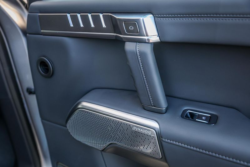 Dongfeng Ostatní (2026) M-HERO 817 II E1+a - fotka 27 z 37