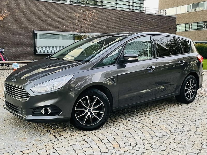Ford S-MAX 2.0TDCi MANUÁL SERVISKA TAŽNÉ - fotka 3 z 42
