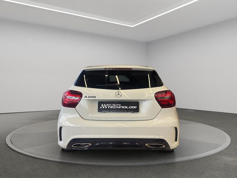 Mercedes-Benz Třídy A (2017) A 200 AMG Line - fotka 6 z 23