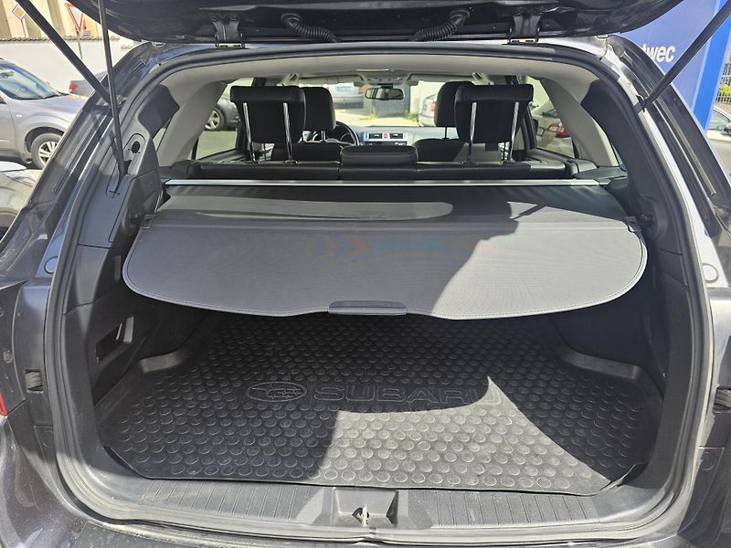 Subaru Outback (2017) 2 TD kůže, NAVI - TOP stav - fotka 6 z 20