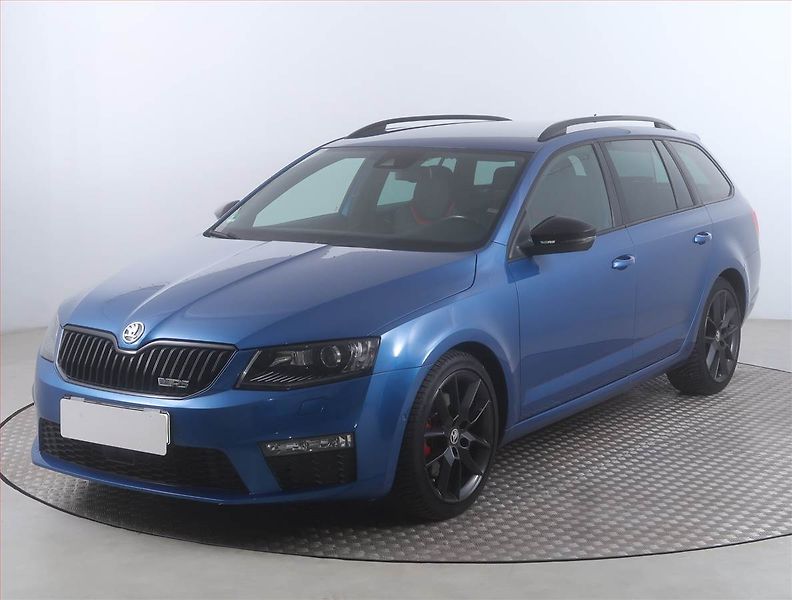 Škoda Octavia (2016) RS 2.0 TDI, Automat, Kůže - fotka 2 z 21