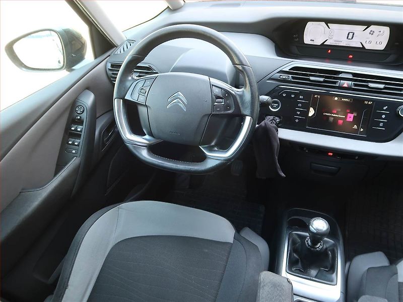 Citroën C4 Picasso (2015) 1.6 HDi, 7 míst, Navi - fotka 7 z 22