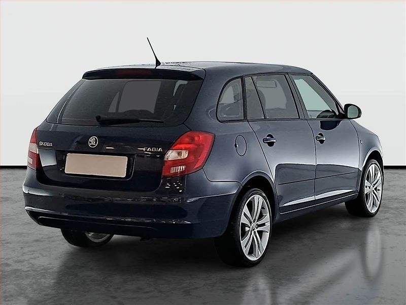 Škoda Fabia (2013) 1.6 TDI, Tempomat - fotka 5 z 16