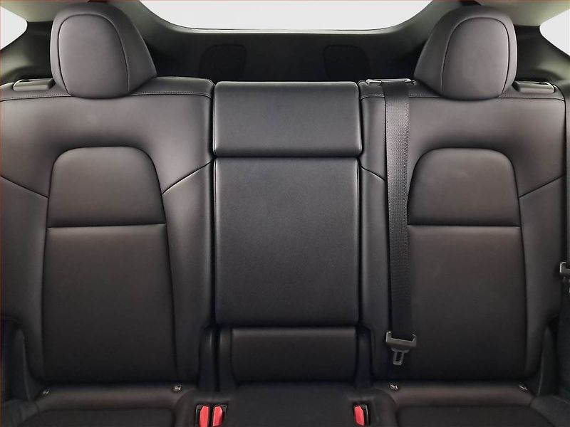 Tesla Model Y (2023) Long Range AWD 79kWh, SoH 93% - fotka 10 z 20