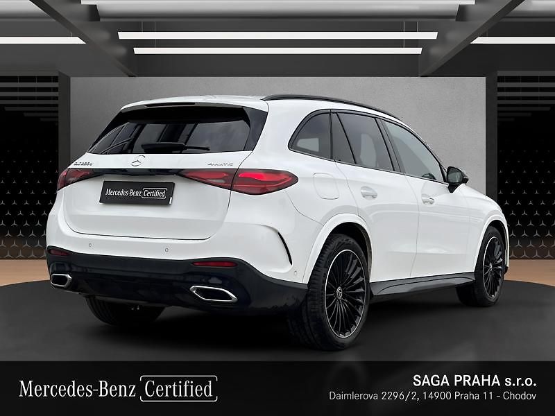 Mercedes-Benz GLC SUV 220d 4MATIC AMG Line Night - fotka 4 z 22