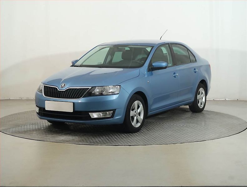 Škoda Rapid (2012) Ambition 1.2 TSI, Serv.kniha - fotka 2 z 13