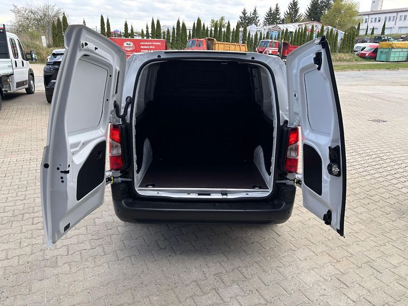 Peugeot Partner (2026) Furgon L2 1.5 BlueHDi 130 EAT8 - fotka 7 z 18
