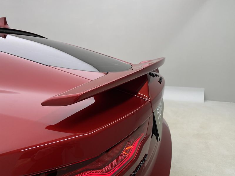 Jaguar F-Type R 5.0 423kW AWD AUT CZ - fotka 30 z 41