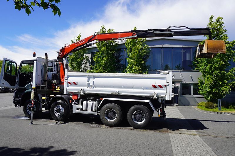 Mercedes-Benz (2020) Arocs 3236 8×4 / Crane Fassi - fotka 5 z 24