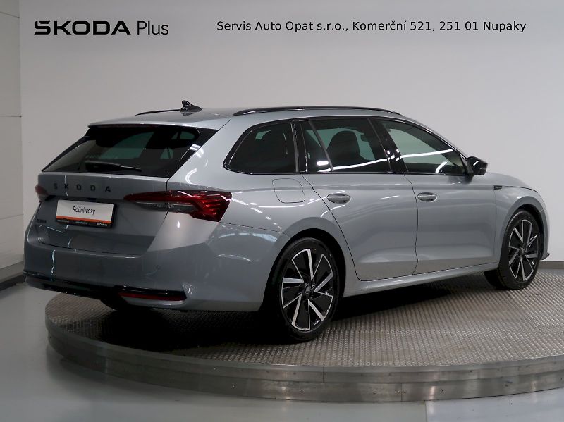 Škoda Octavia (2026) SPORTLINE 2.0TDI 110KW DSG TAŽ - fotka 2 z 41