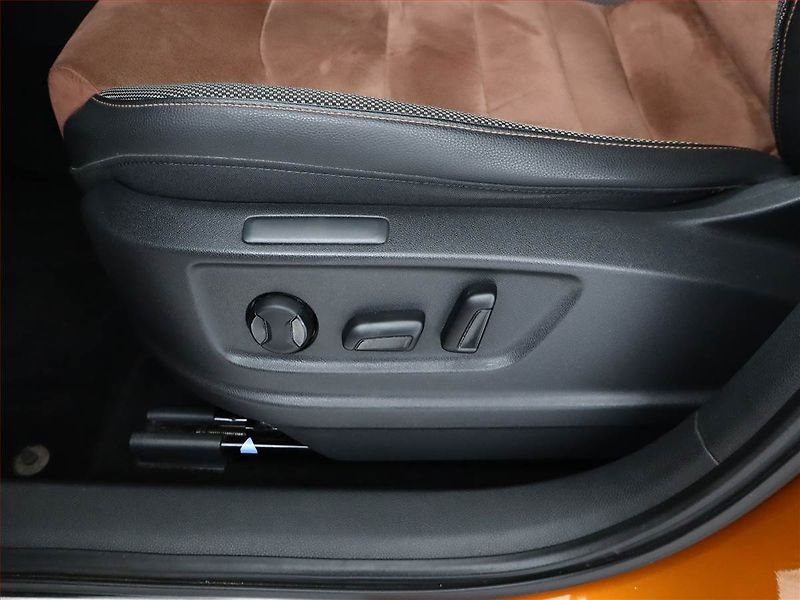 Seat Ateca (2017) Xcellence 2.0 TDI 4Drive, 4X4 - fotka 21 z 23