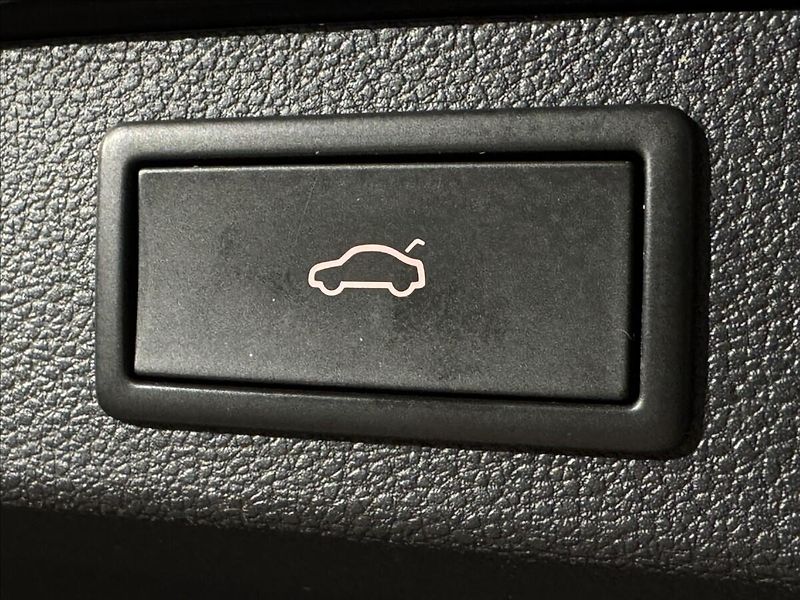 Škoda Kodiaq 2,0 TDi  DSG Clever LED Assist - fotka 12 z 48