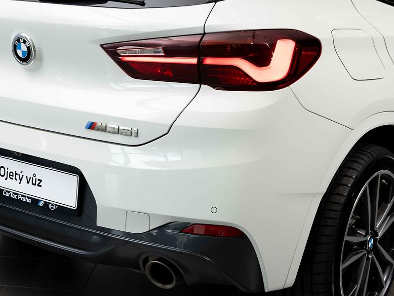 BMW X2 M35i - fotka 9 z 22
